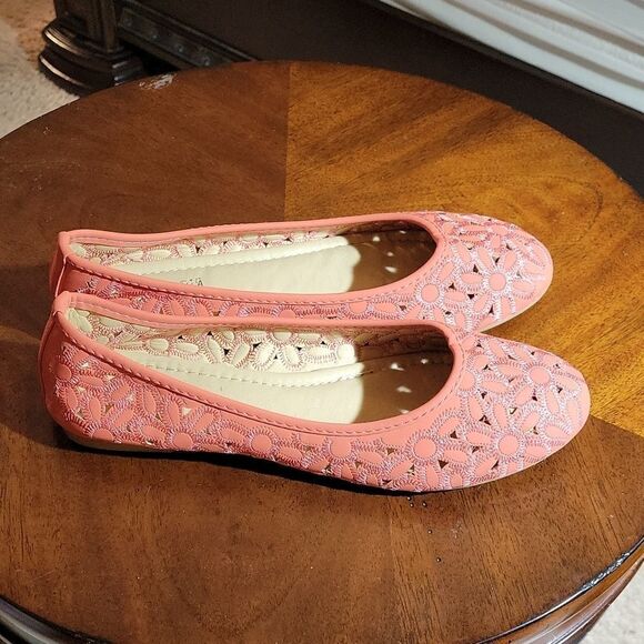 BELLADIA FLORAL PATTERN DESIGN WOMEN"S BALLET  ROUND TOE FLAT SHOE - Picture 6 of 14